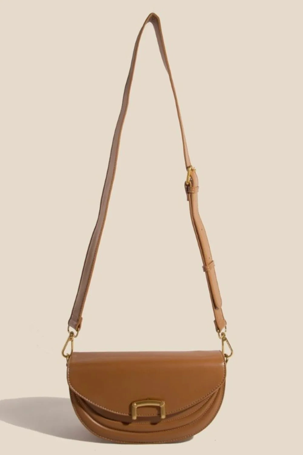 Fame Buckle Closure Crescent Faux Leather Crossbody Bag d034691b-5eec-44b3-9d16-d7c94cc7f44f-Max