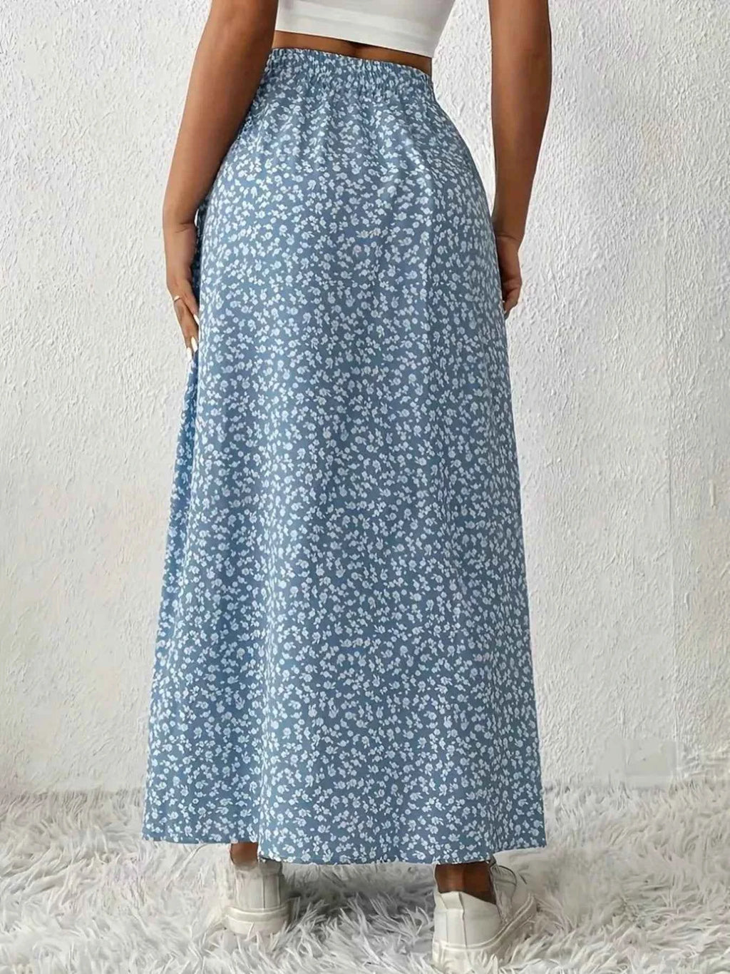 Slit Printed Skirt d0384555c28547f89f6f65d4c8160351-Max-Origin