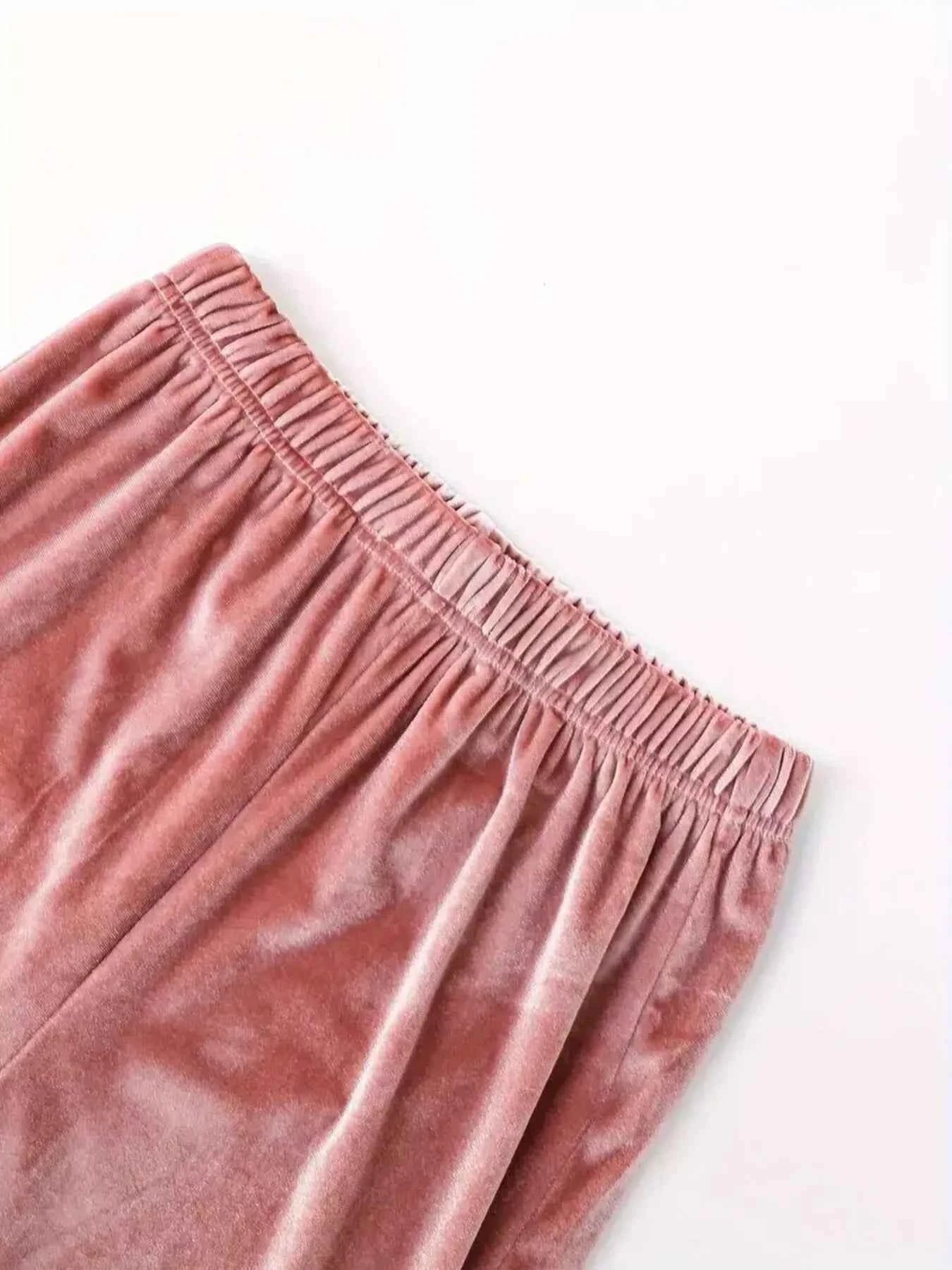 Full Size Velvet Hoodie and Pants Set Plus Size d063c68cba9b4868bddc01ae06e2ea97-Max-Origin