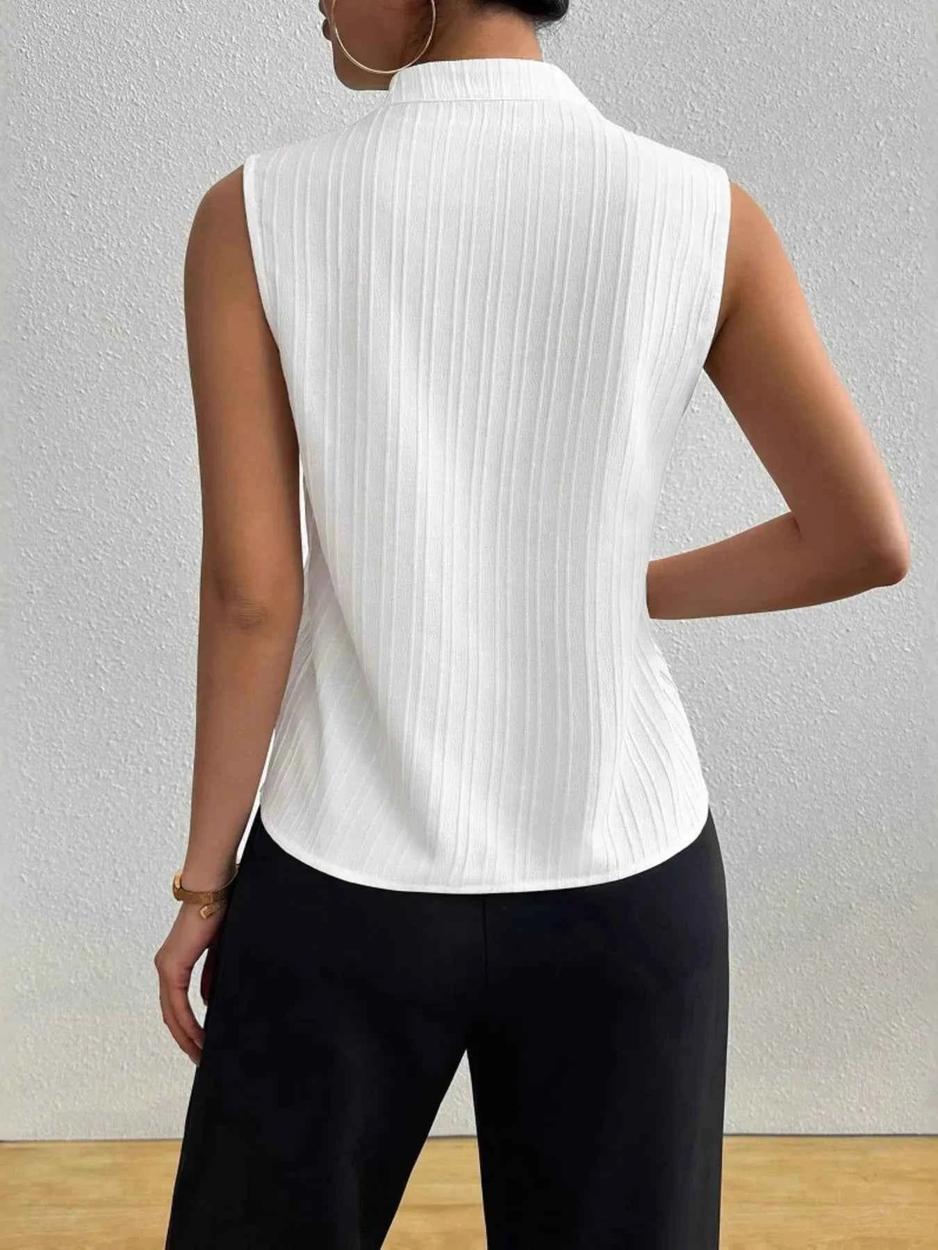 Textured Notched Tank d09d07aa749941168680c84bdafcb7c7-Max-Origin