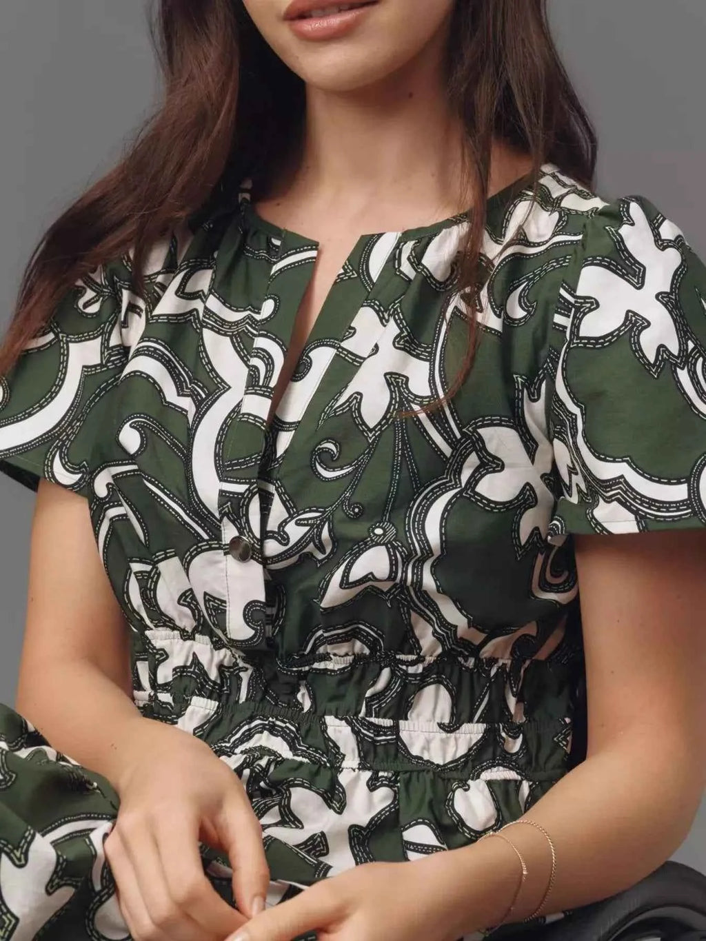 Printed Notched Short Sleeve Dress d0bf9c5d6b0b46449f7c0e576c5c22df-Max-Origin