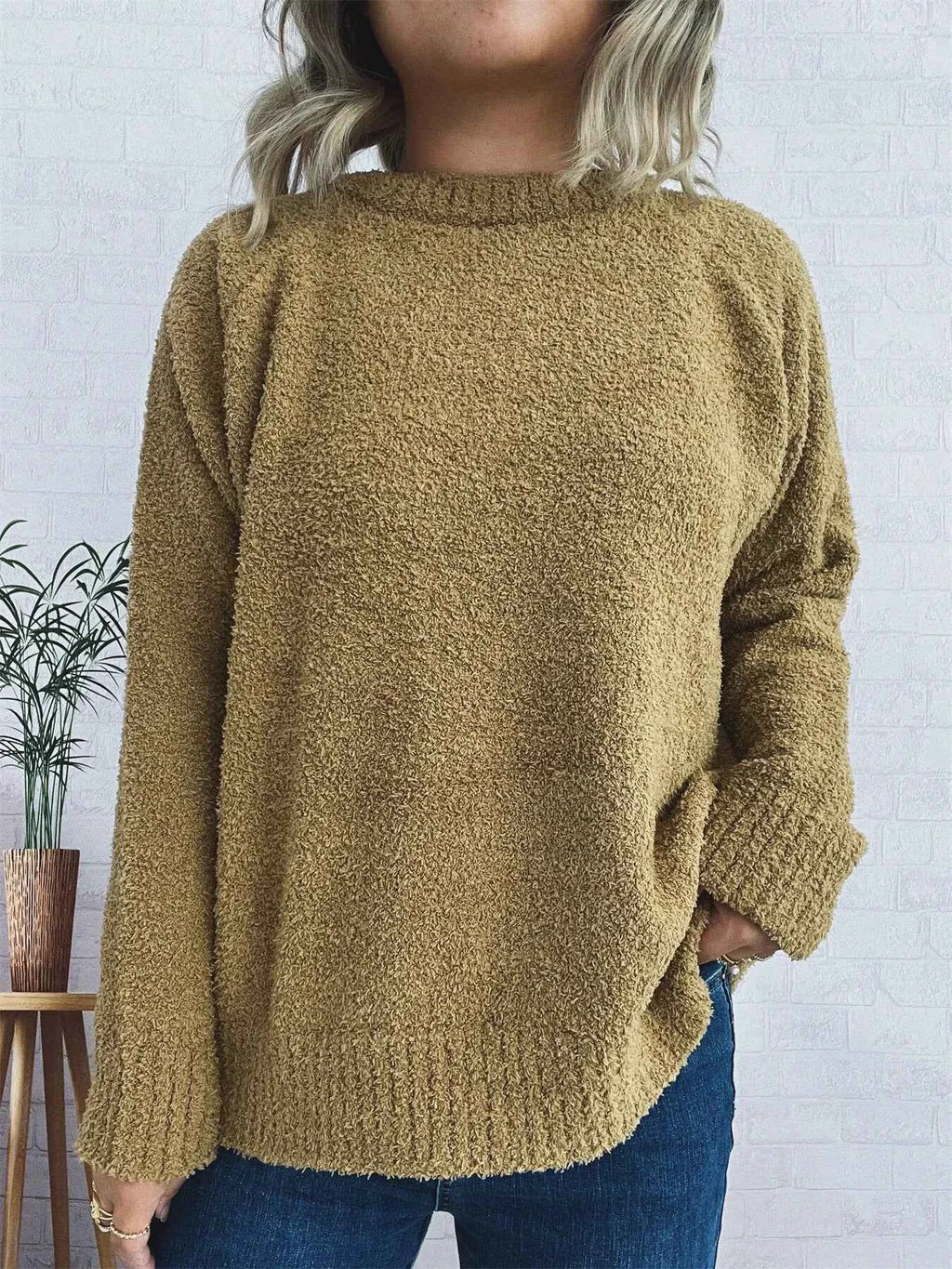 Round Neck Raglan Sleeve Sweater d0e23dd91d07470ba552956b66bacf2d-Max-Origin