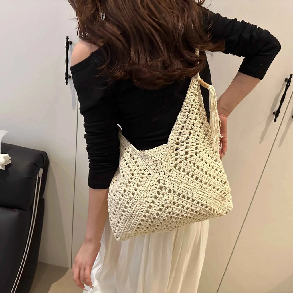 Tassel Crochet Crossbody Bag d0f5b3c58efa4b67bbfec15cba39eb78-Max-Origin