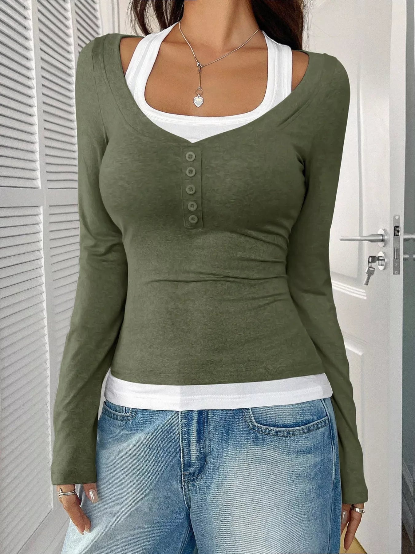 Scoop Neck Long Sleeve T-Shirt d1206d605b0341359afd274f16512928-Max-Origin