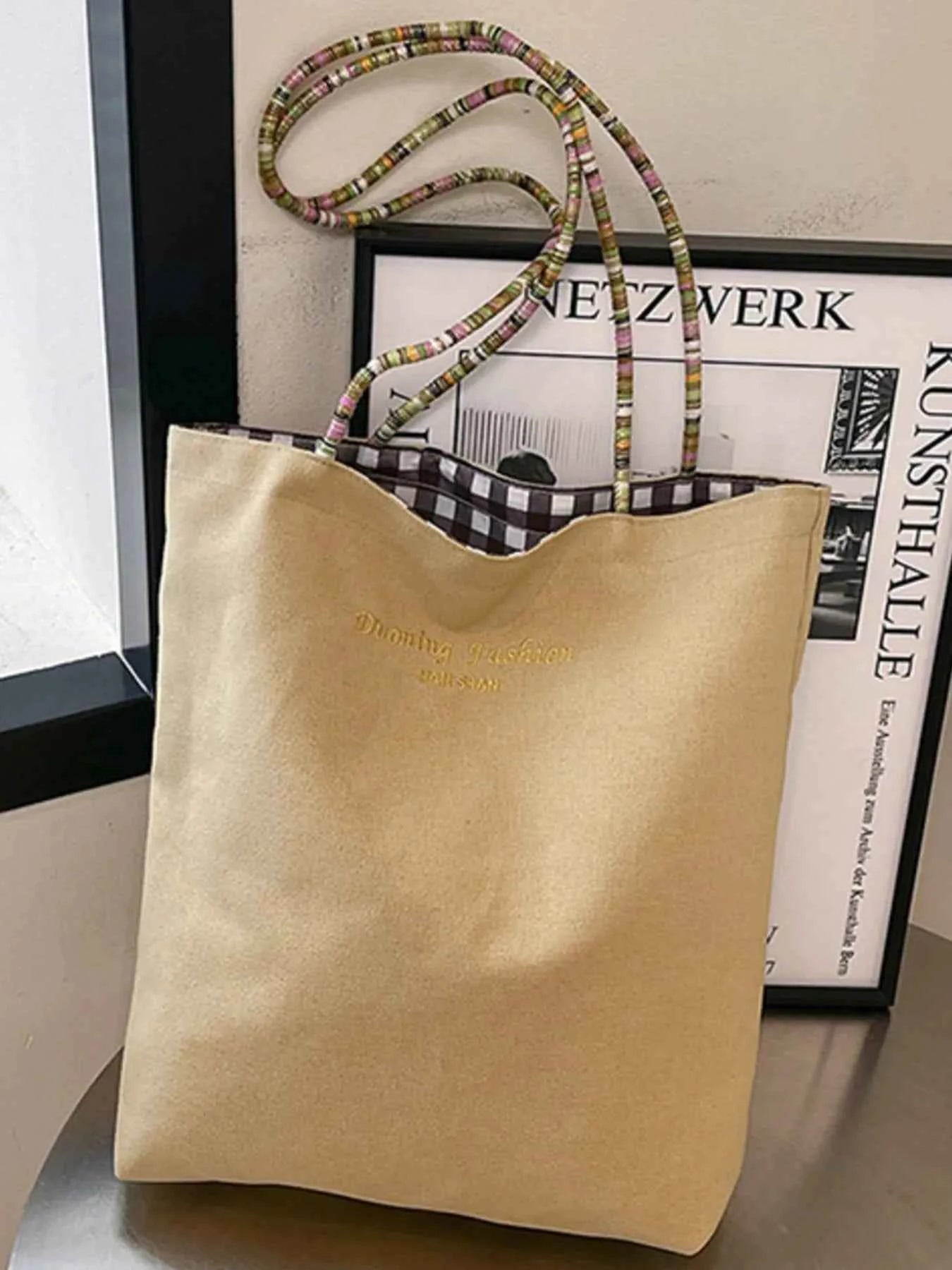Gingham Pattern Tote Bag d15bc2d0-5e99-46f4-925e-82136b09afb3-Max-Origin
