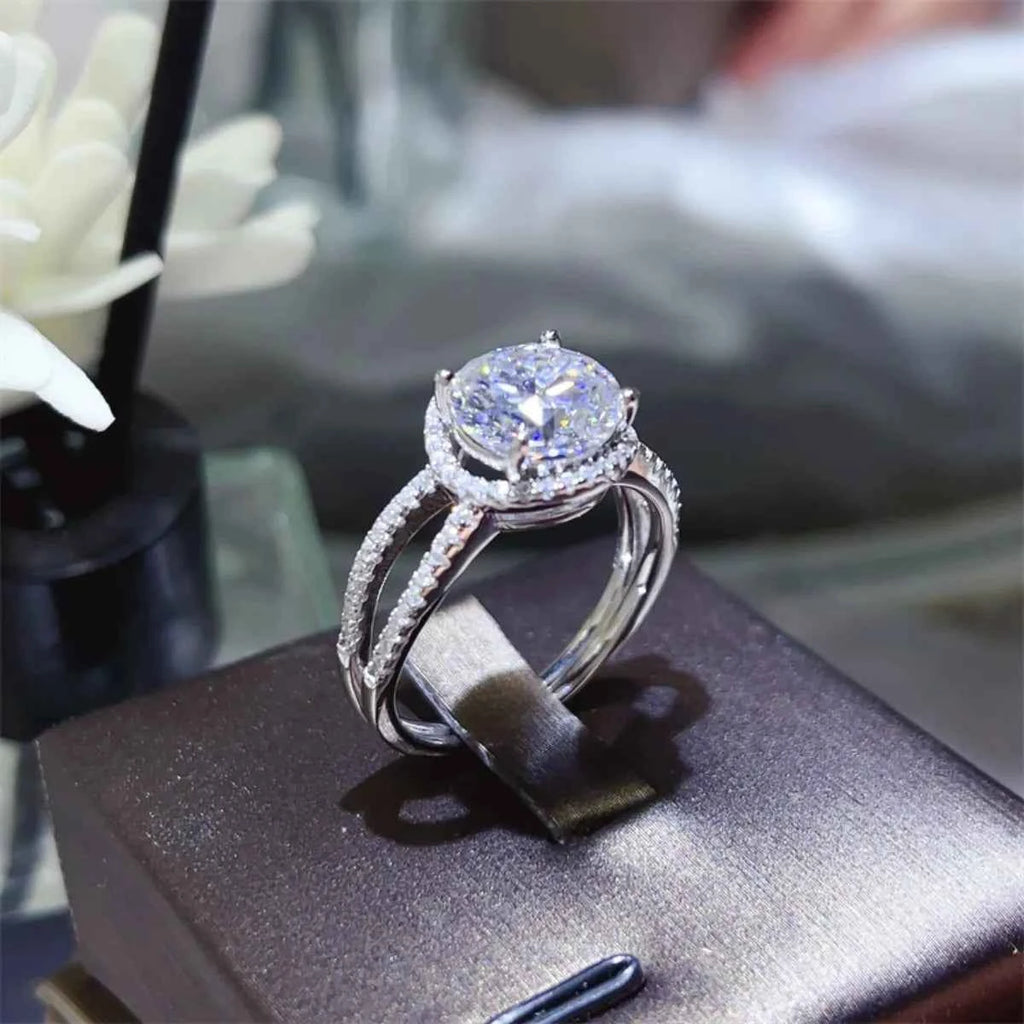 2 Carat 925 Sterling Silver Moissanite Ring d19231f4-1fd3-49ae-a616-af6620831d41-Max-Origin