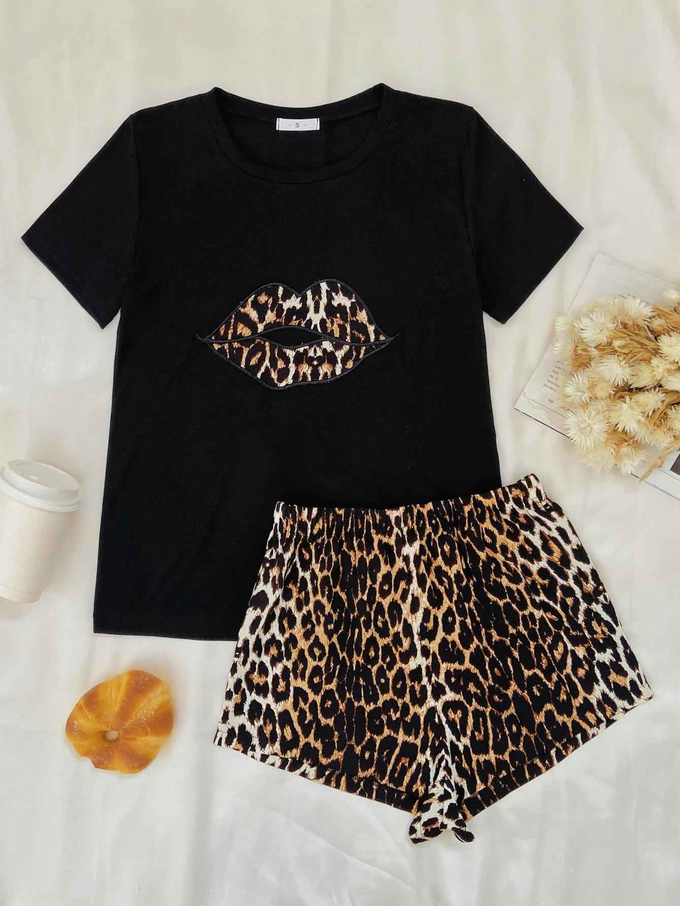 Leopard Lip Graphic Top and Shorts Lounge Set Black d19b695aa8ce42c2871faf86c5b801ca-Max