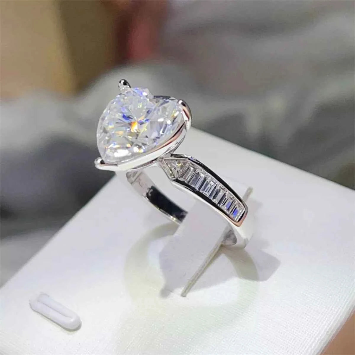 5 Carat Moissanite 925 Sterling Silver Heart Ring d253b0d8-7cf9-48f8-b1db-9d934bd298aa-Max-Origin
