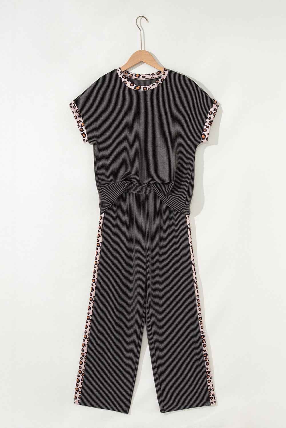 Carbon Grey Leopard Patchwork Trim Twisted Rib T Shirt and Cropped Pants Set d25d1bf9db6d970f