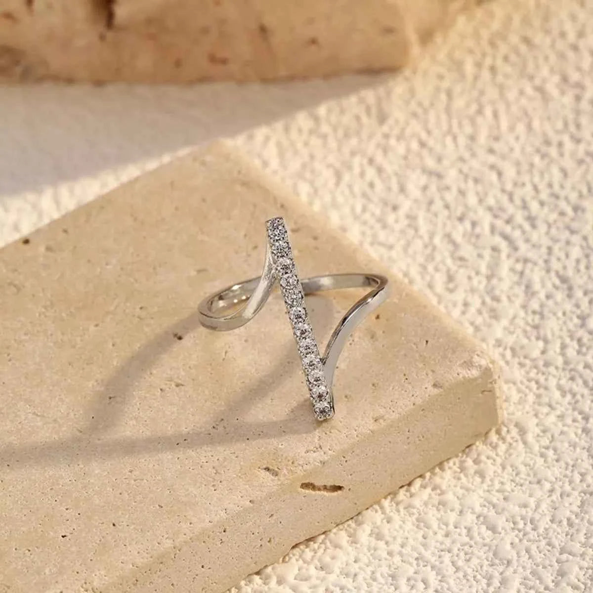 Irregular Rhinestone Ring Gray One Size d291a021-cd2f-4317-a196-7adce73100cb-Max-Origin