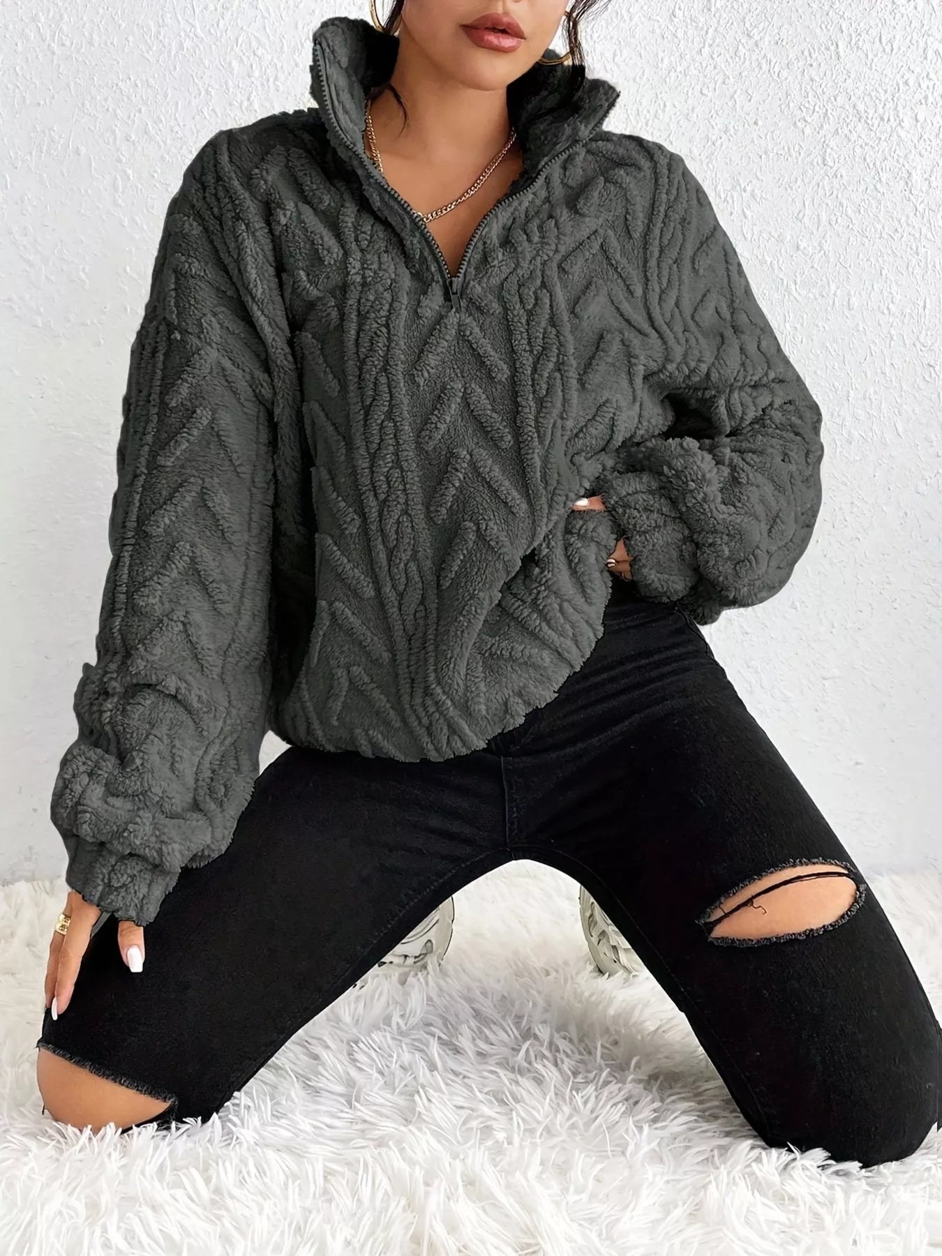 Quarter Zip Dropped Shoulder Sherpa Sweatshirt d2a7ce3e2cc34c51a5153b9e806f2c47-Max-Origin