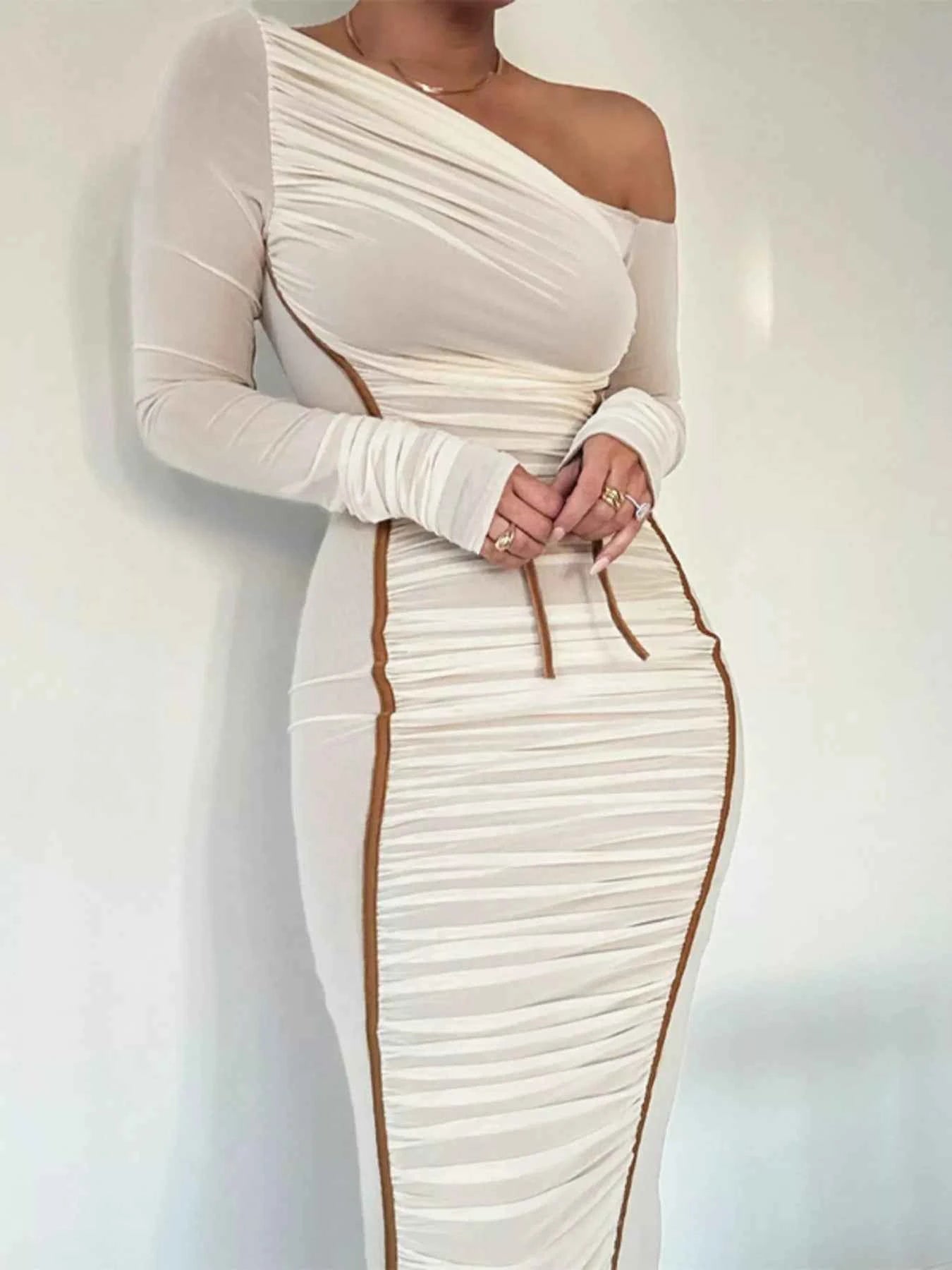 One-Shoulder Ruched Bodycon Midi Dress d2c5447c052348e5a1b3d37c10453847-Max-Origin
