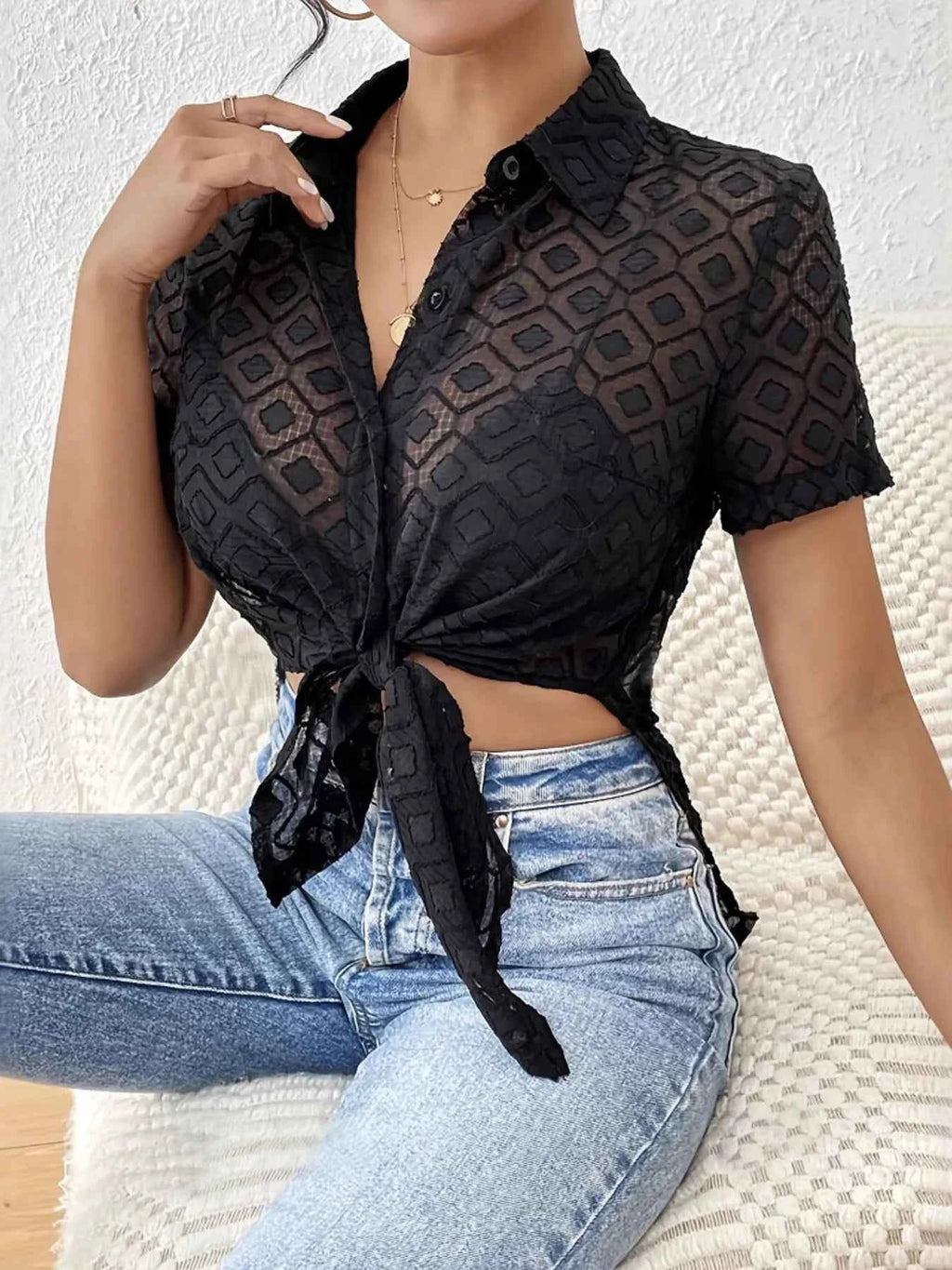 Side Slit Short Sleeve Shirt d2d8a115d942441eb7d7c8bd78ae6a07-Max-Origin