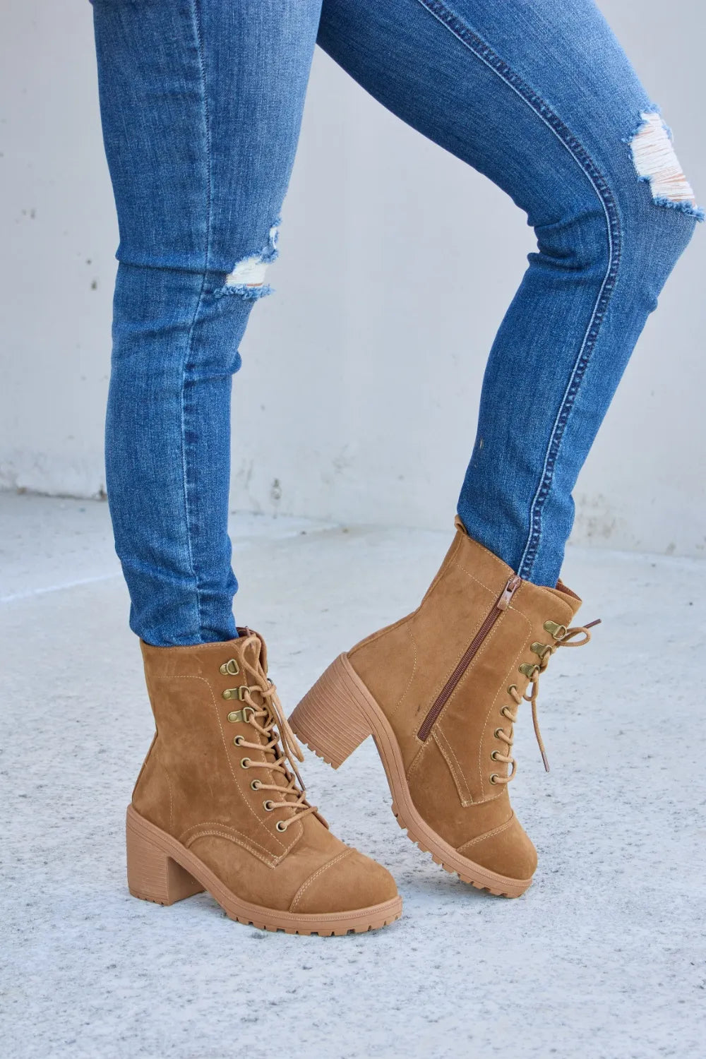 Forever Link Lace-Up Zipper Detail Block Heel Boots TAN d349b013-3306-4215-9cb8-b760f93a56ee-Max