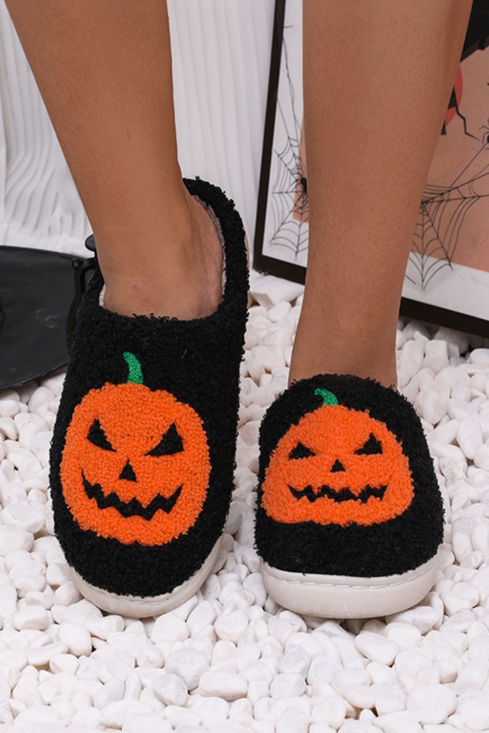 White Halloween Pumpkin Print Plush Slippers d36be069a3b203fa