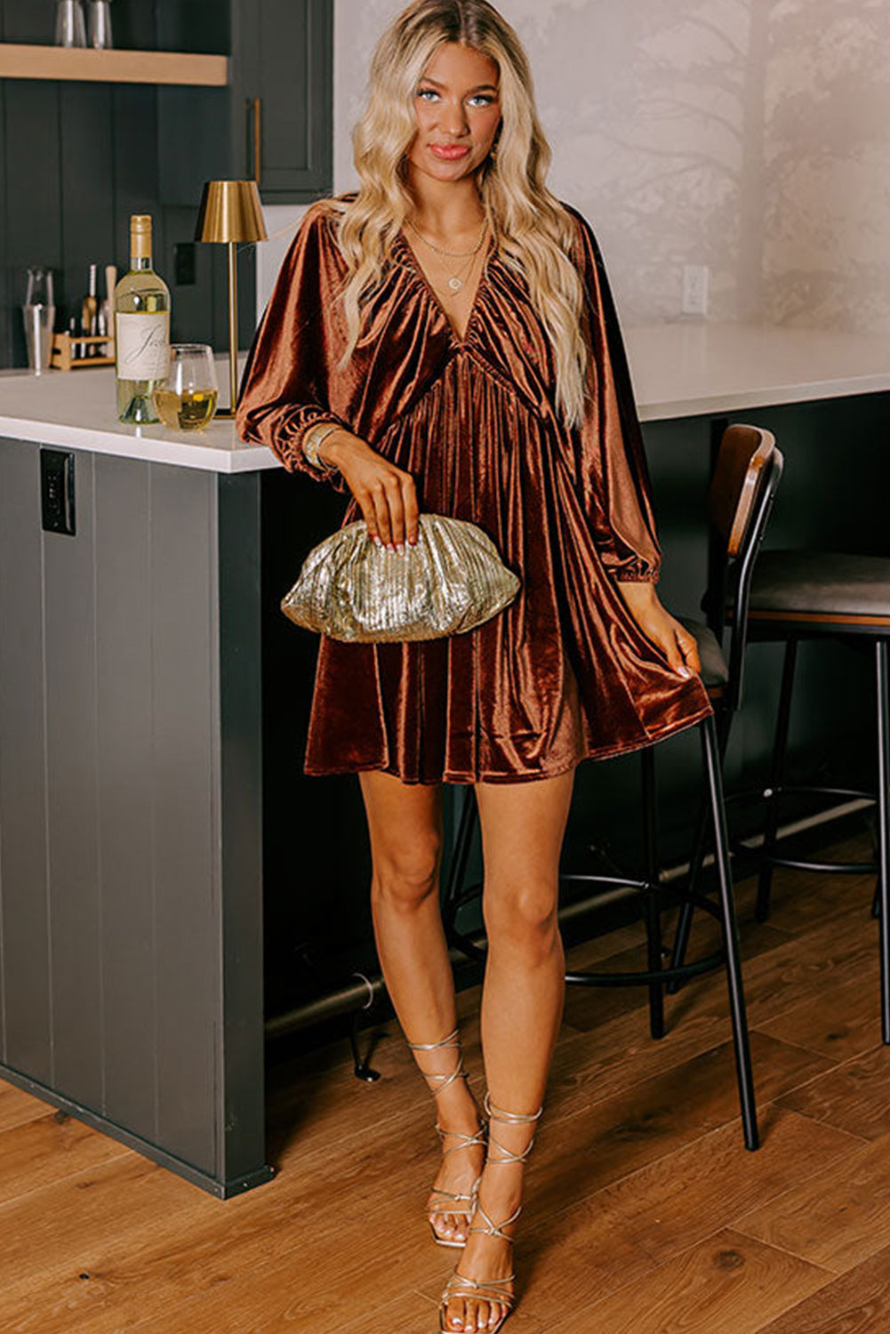 Clay Elastic V Neck Puff Sleeve Flowy Velvet Dress d3a02cf5dcbb7fd8