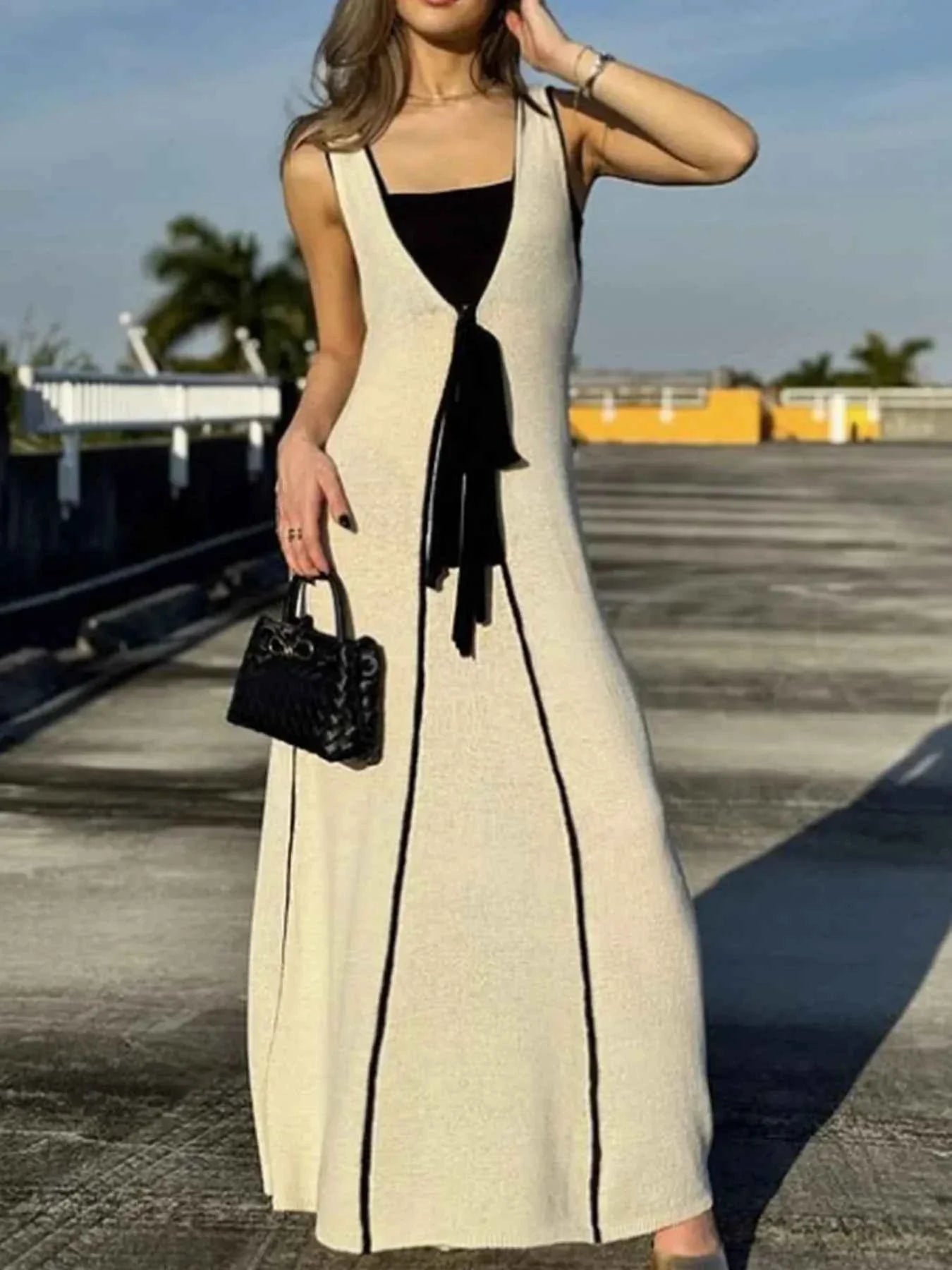 Contrast Trim Sleeveless Maxi Knit Dress Ivory d44a854d-960d-4df2-b35d-c363bbea5ffa-Max-Origin