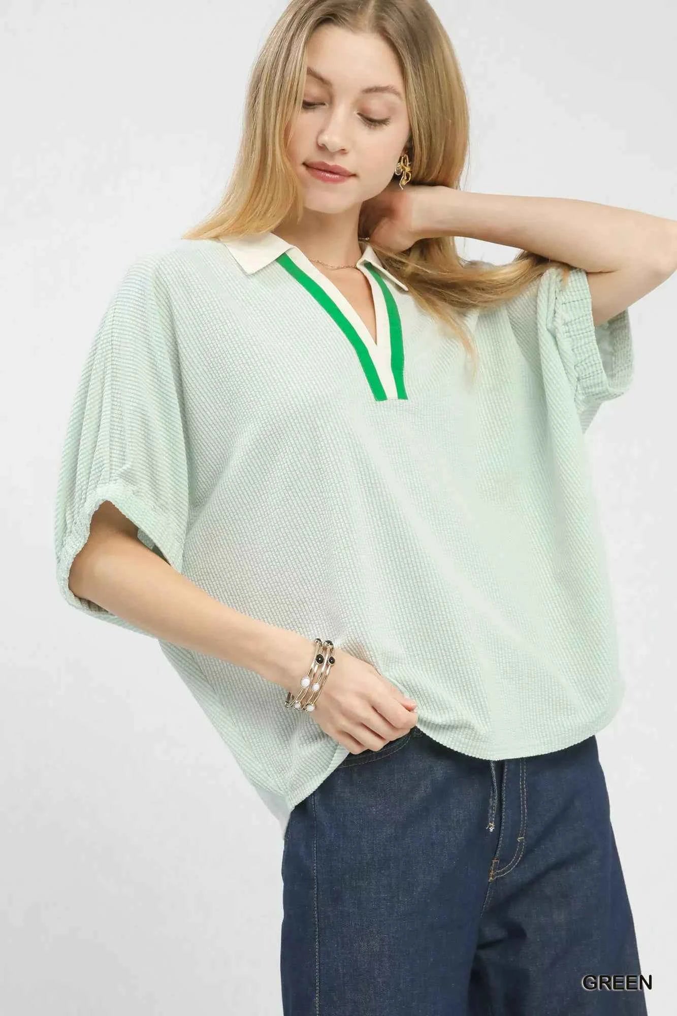 Umgee Contrast Collar V-Neck Top d48cd4a8-b431-40ec-bf64-3ff6ba92c815-Max-Origin