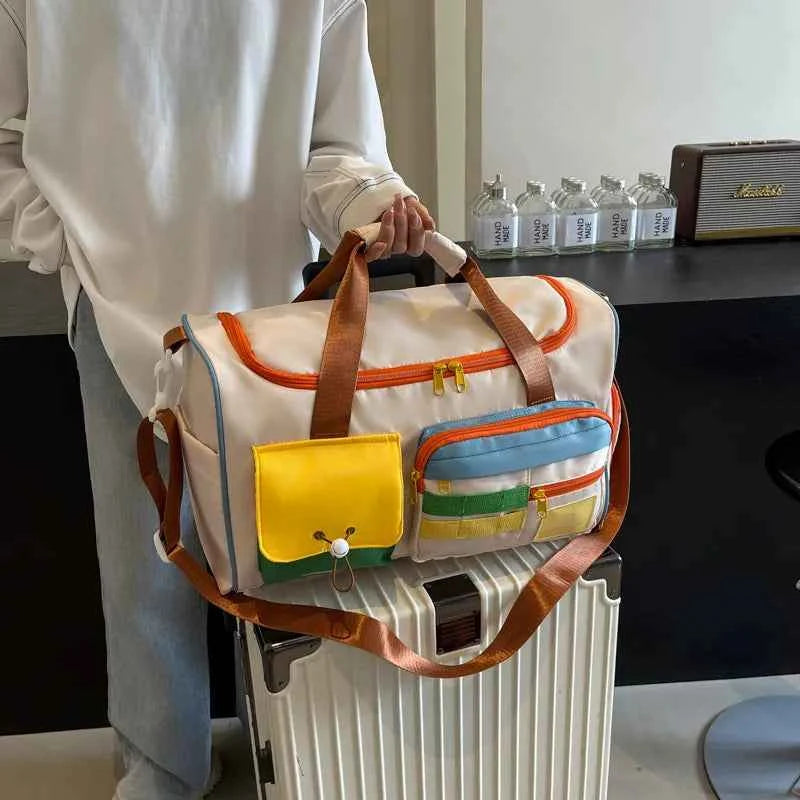 Color Block Multi-Pockets Travel Bag d4c34c44-f751-411e-b90c-f02f5ebeb283-Max