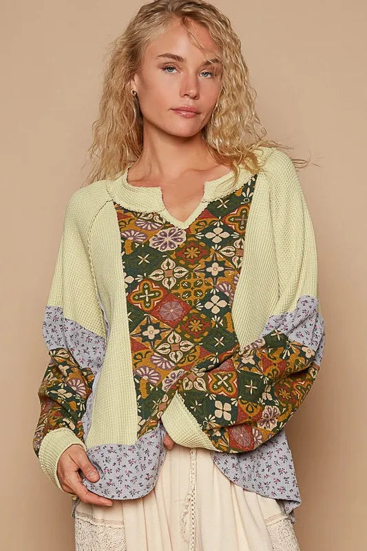 POL Exposed Seam Printed Notched Raglan Sleeve Knit Top Yellow Green d4dfb73b-eb6c-495d-a405-199e6d5a2e98-Max