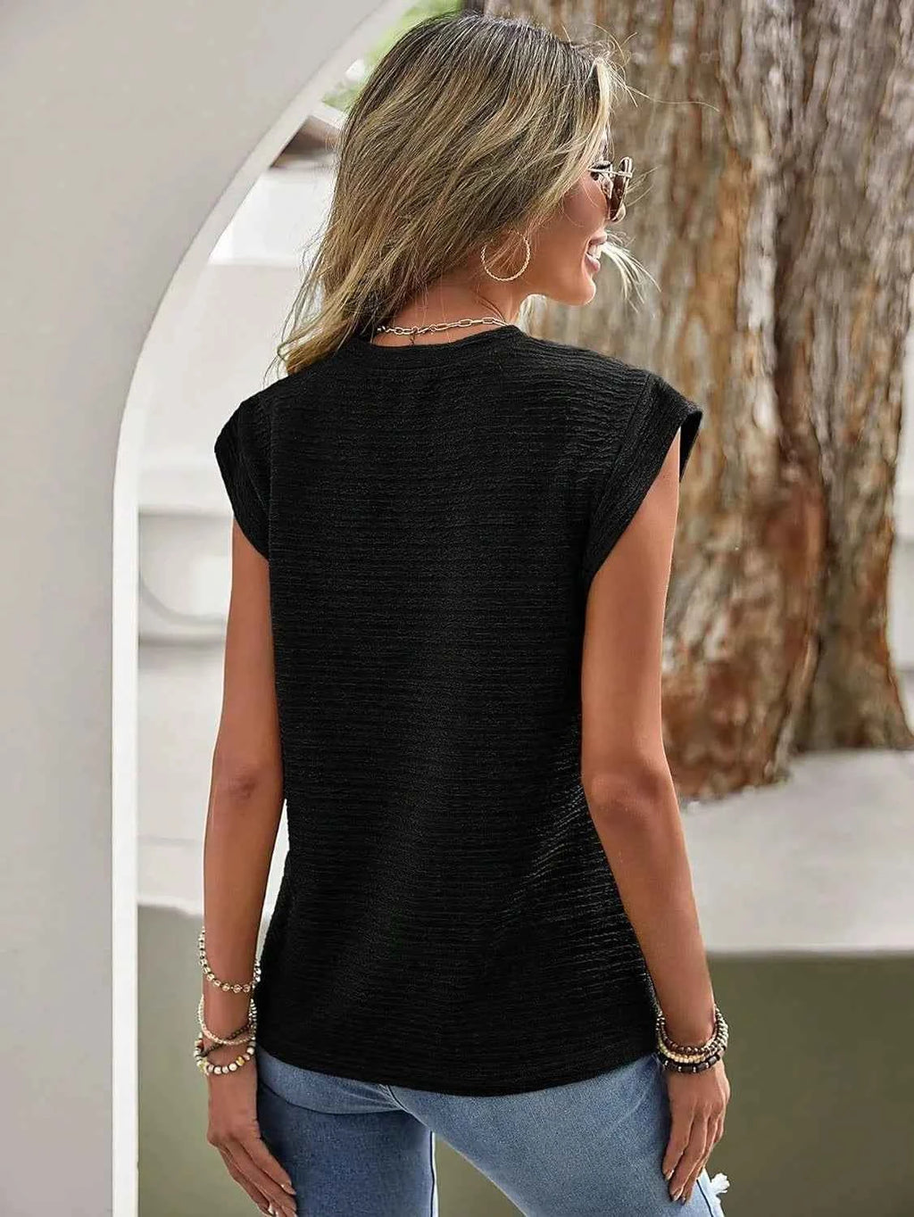Textured Round Neck Cap Sleeve Top d5165aefa8124e2e9f22b33135e875b3-Max-Origin
