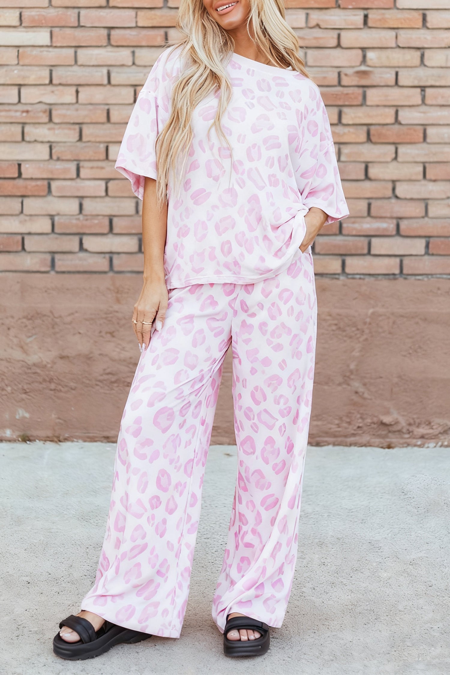 Pink Leopard Two Piece Top and Pants Set d5182621f08fe1ba