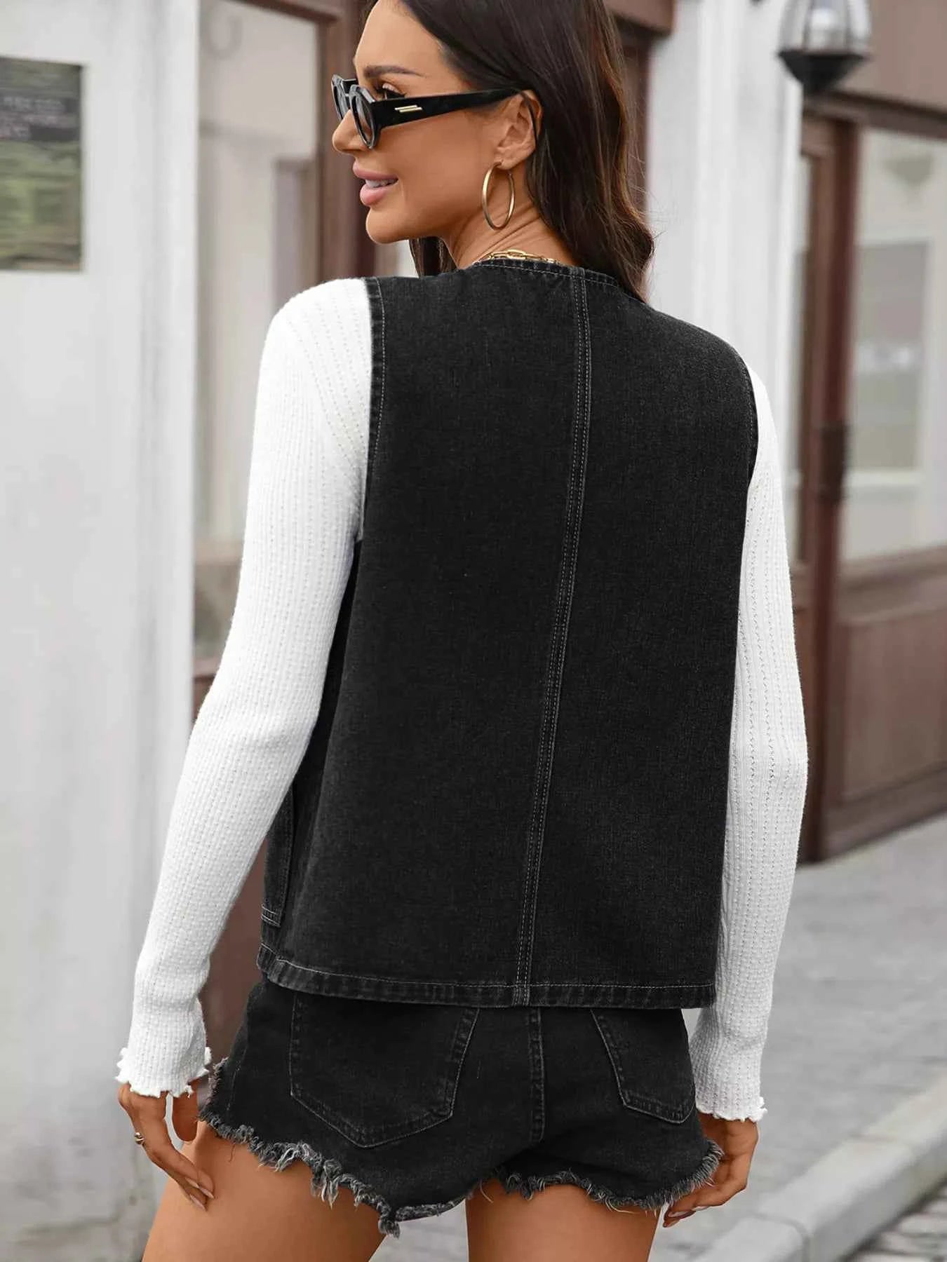 Button Up Denim Vest d53d078b9e0445ef8e825352e2340c69-Max-Origin