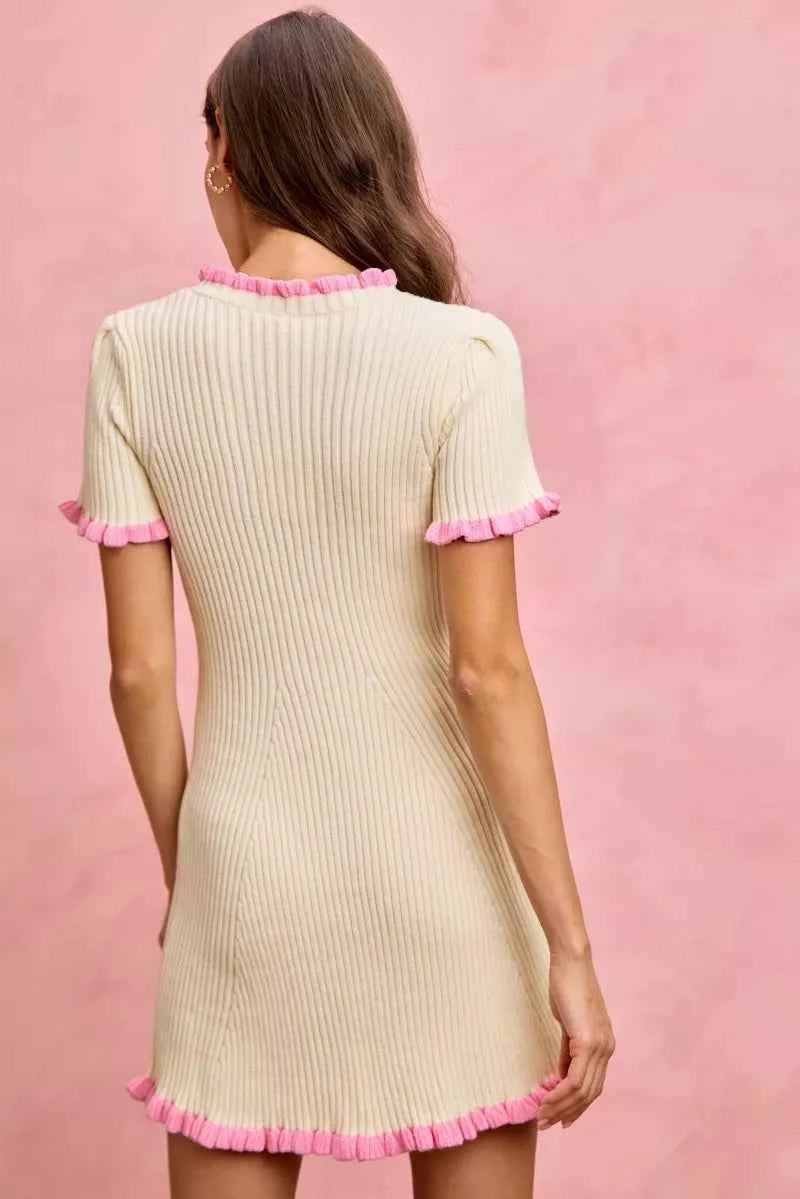 Contrast Ruffled Sweater Knit Mini Dress d54fa2f93b1a48879bf18e80e5cf4eb3-Max-Origin