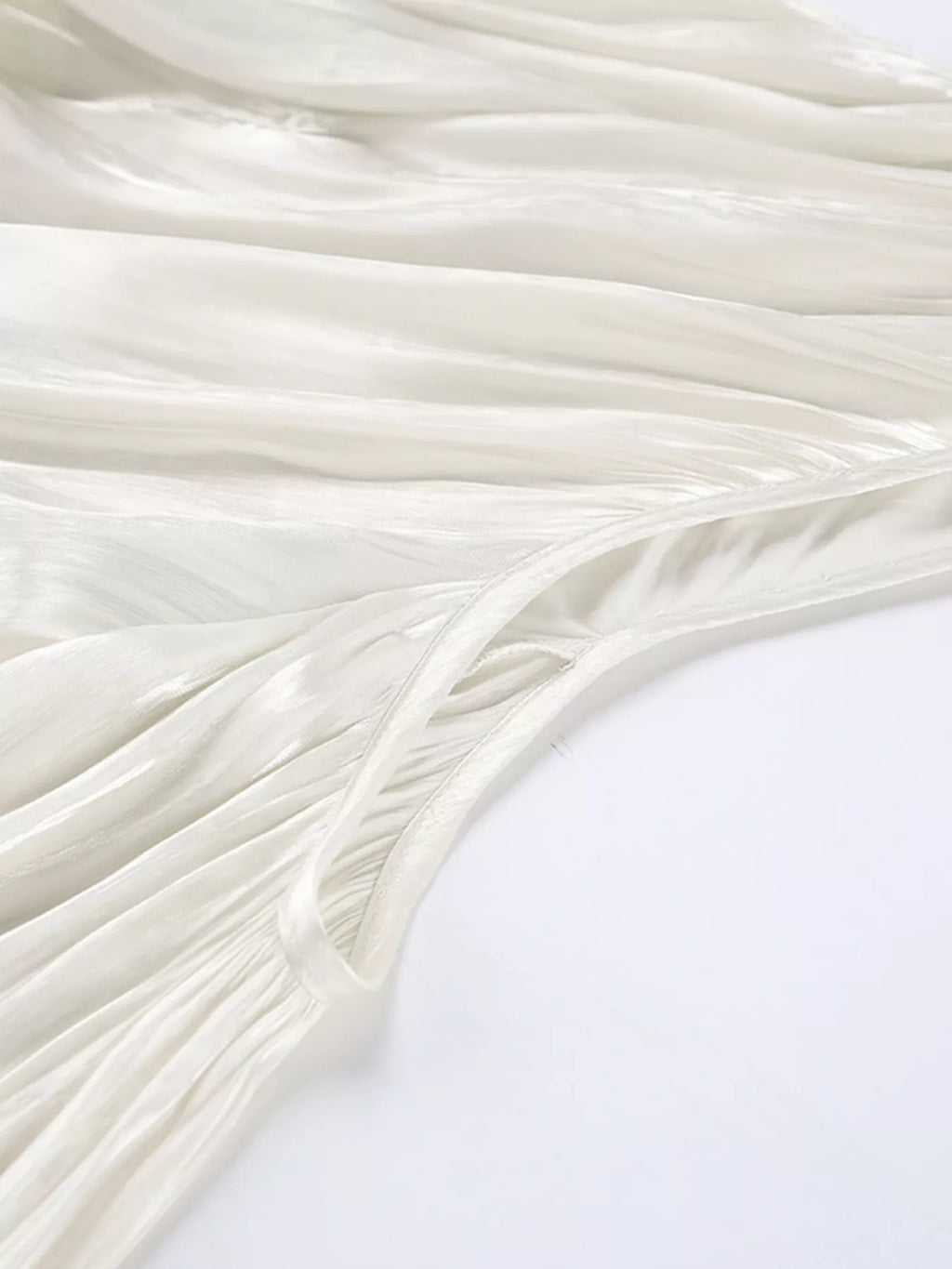 Cold Shoulder Long Sleeve Blouse d571d632edc549fbb983e0d454c9e058-Max-Origin