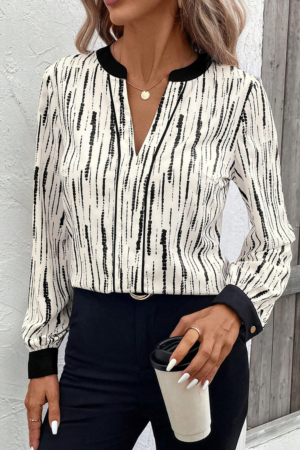 White Abstract Print V-neck Long-sleeve Blouse d5ce1c52dd3f6045