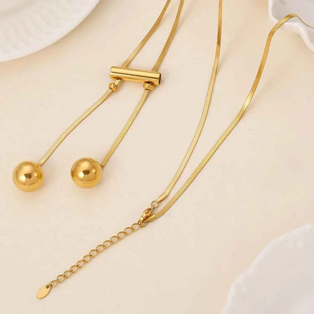18K Gold-Plated Titanium Steel Hollow Bead Necklace d5db2f47-0ca2-4978-976b-59a49fcd35ba-Max