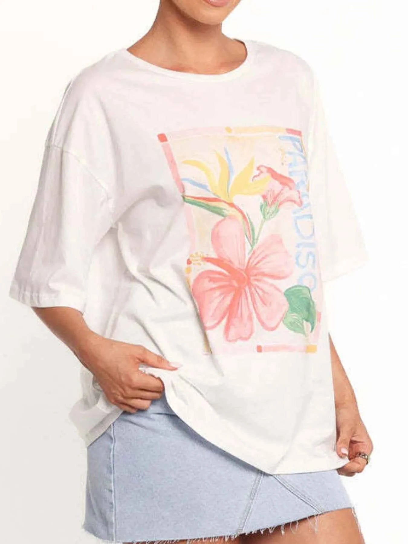 Graphic Round Neck Short Sleeve T-Shirt d60af1be-7119-4f0e-927b-440ccb41f338-Max-Origin