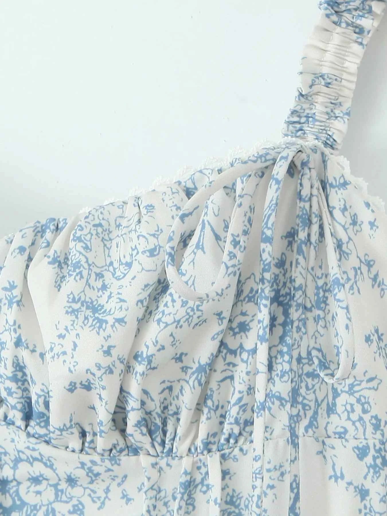 Floral Print Midi Cami Dress d6fa3bcb40584abe9f5a0c8d39e6f54b-Max-Origin