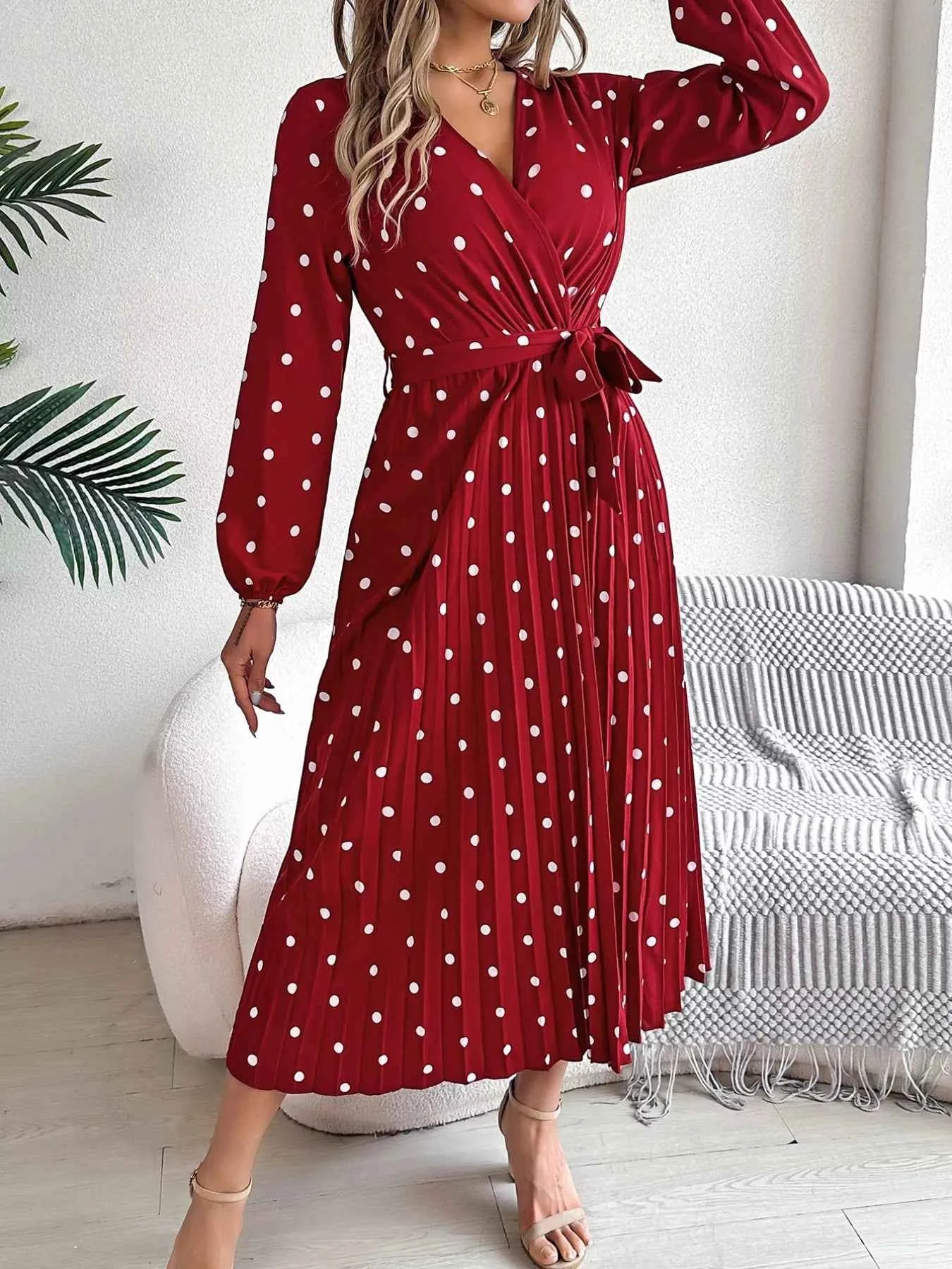 Front Tie Polka Dot Midi Pleated Dress d7469c95-8a3d-4e33-9e3e-6d87368b81ec-Max-Origin