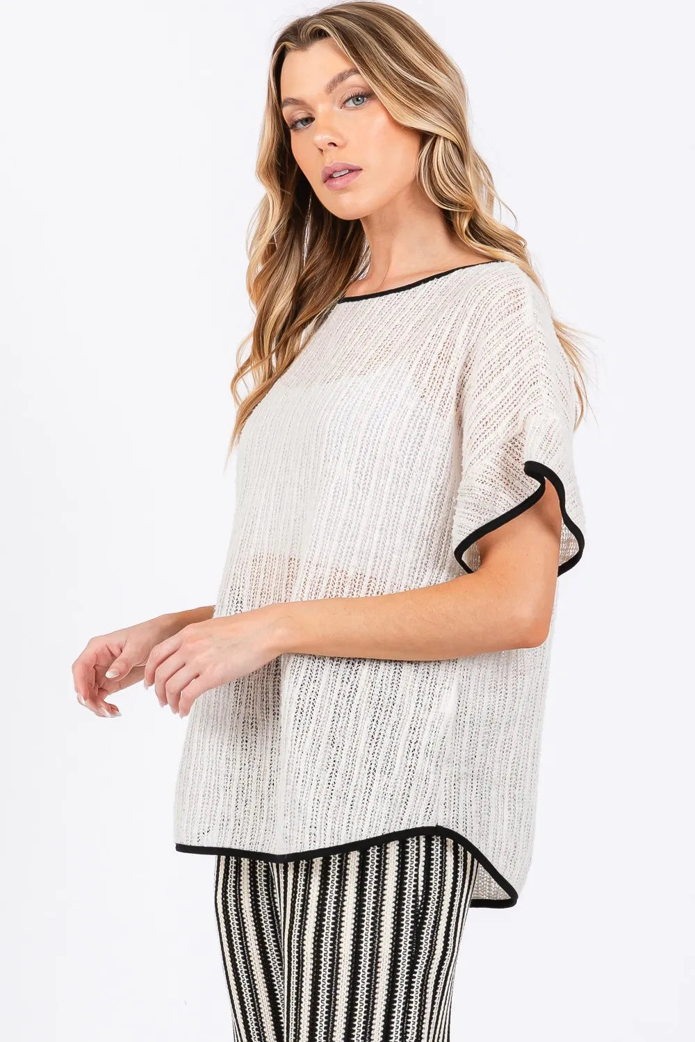 GeeGee Contrast Trim Short Sleeve Knit Cover Up d7642d1f-8178-4bdd-ab36-77ddaec630c7-Max