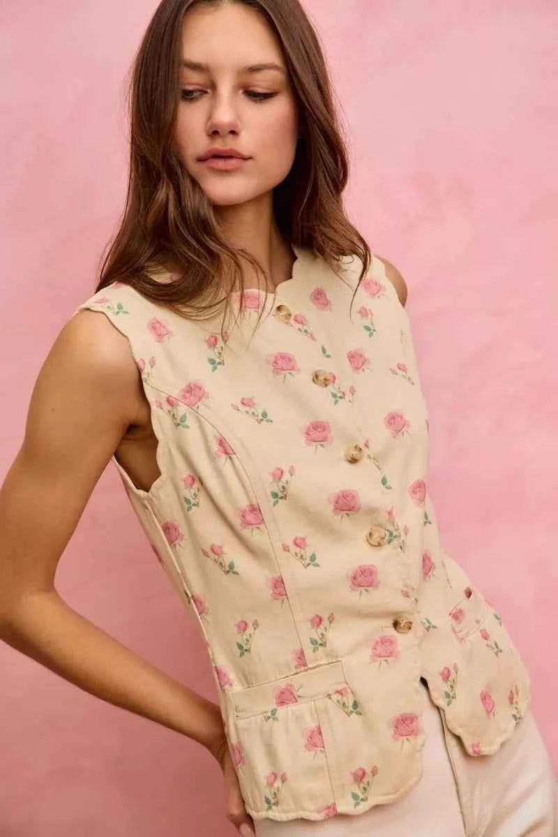 SO ME Floral Rose Cotton Twill Scallop Button Vest Top d773f154dcb84867ab99d53bf9b7cb51-Max-Origin