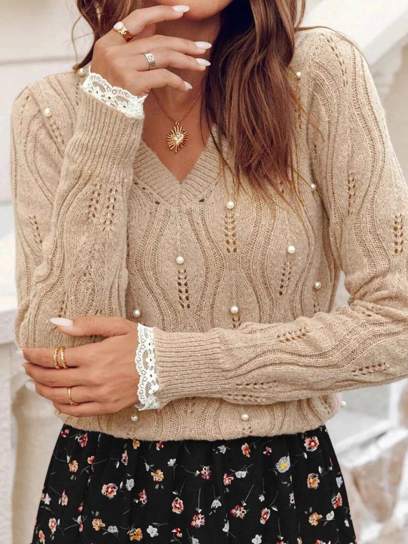 Pearl-Embellished V-Neck Pullover Sweater d7904e8c-8f39-4d20-978f-2a754da13724-Max-Origin