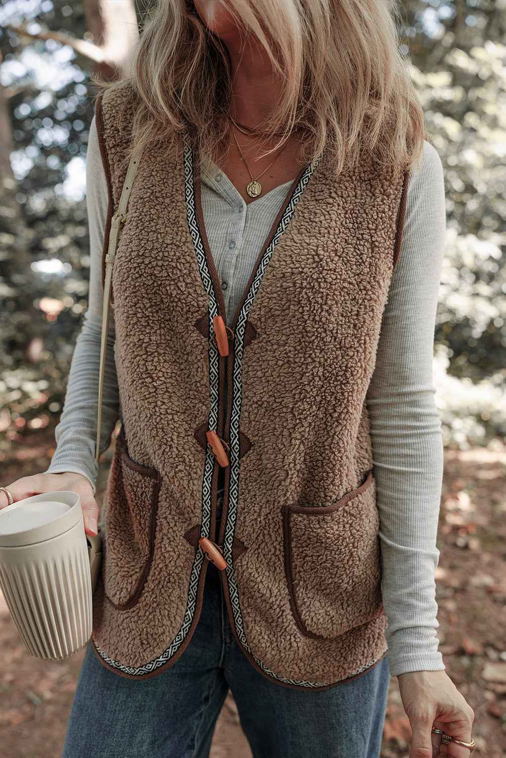 Dark Khaki Sherpa Contrast Trim Patch Pocket Cartridge Toggle Button Vest d7aa0af156b3f061