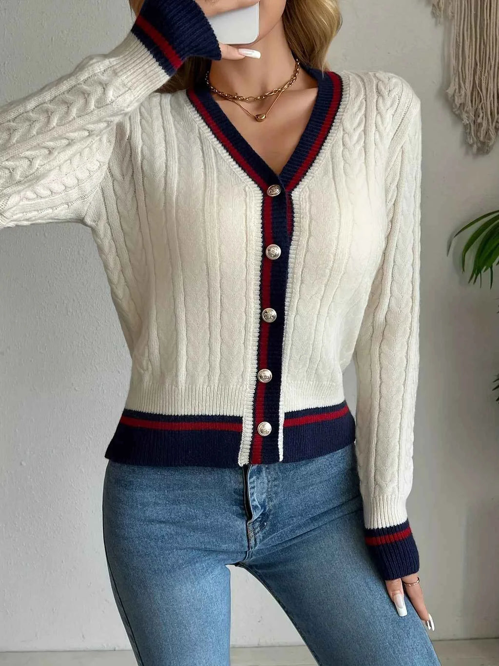 Contrast Trim Cable Knit Cardigan d7b896c9f4e54f6391a4dc265f65ba05-Max-Origin