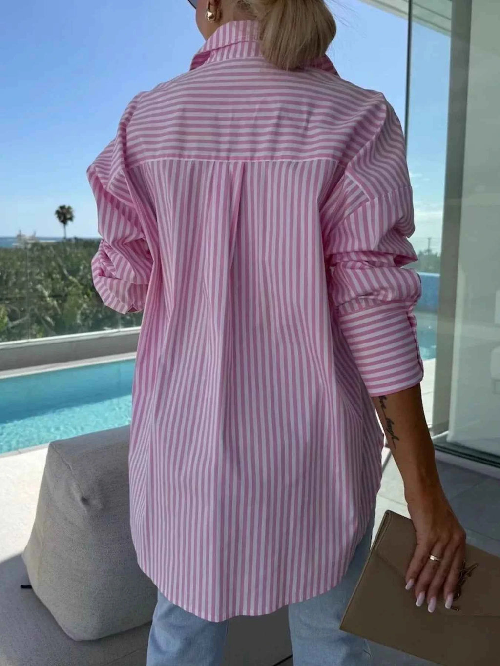 Striped Oversized Button-Down Shirt d7b9619a-fd51-479d-b66e-79464dad8d8f-Max-Origin
