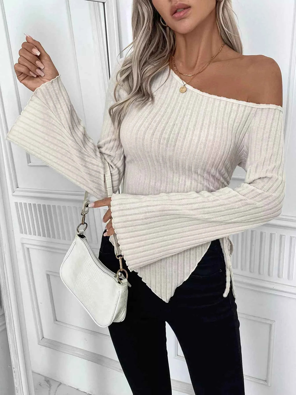 Ribbed One Shoulder Asymmetrical Hem T-Shirt d7bb2ac7fe434749a24fe7c4aab0b52b-Max-Origin