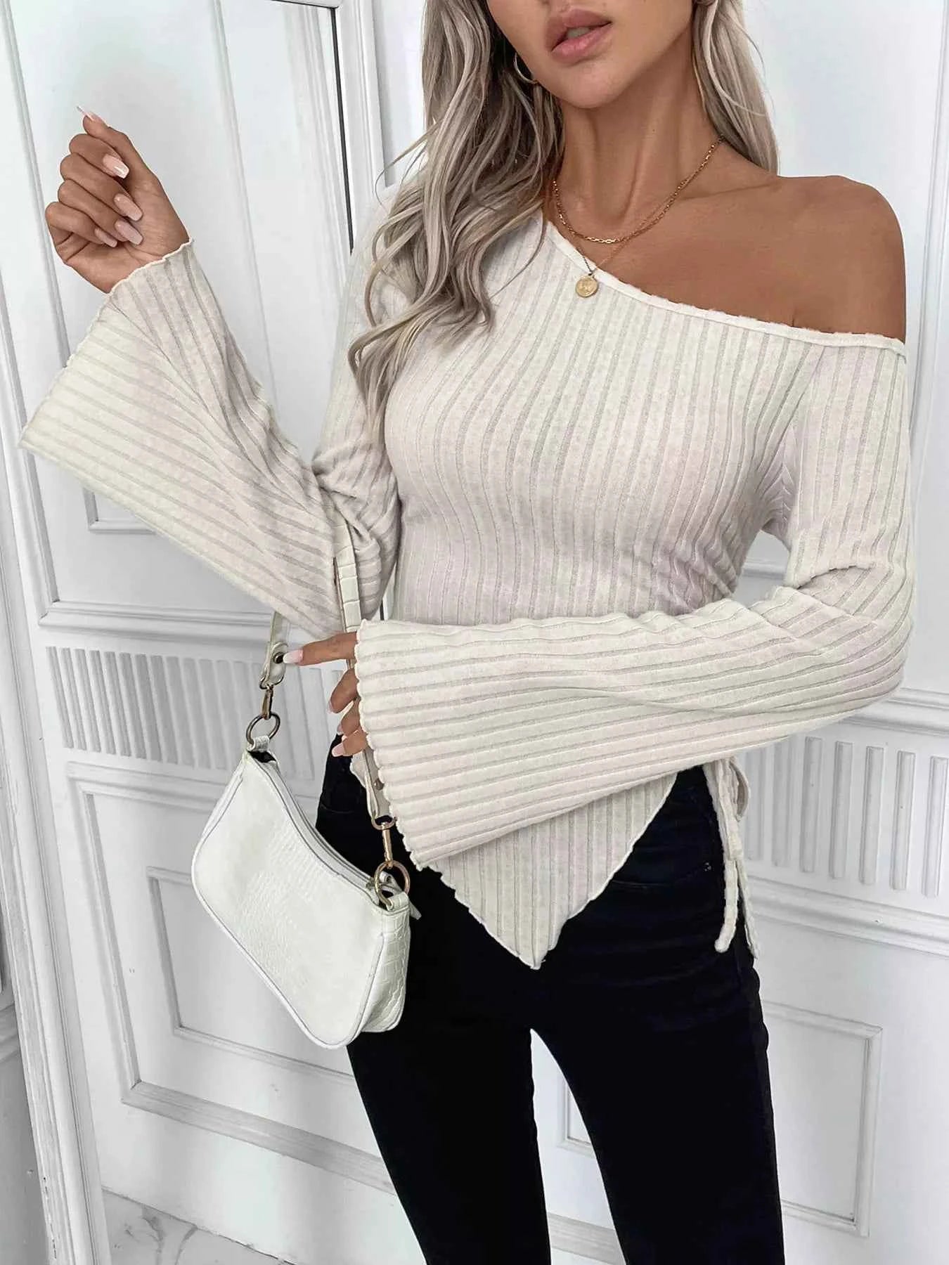 Ribbed One Shoulder Asymmetrical Hem T-Shirt d7bb2ac7fe434749a24fe7c4aab0b52b-Max-Origin
