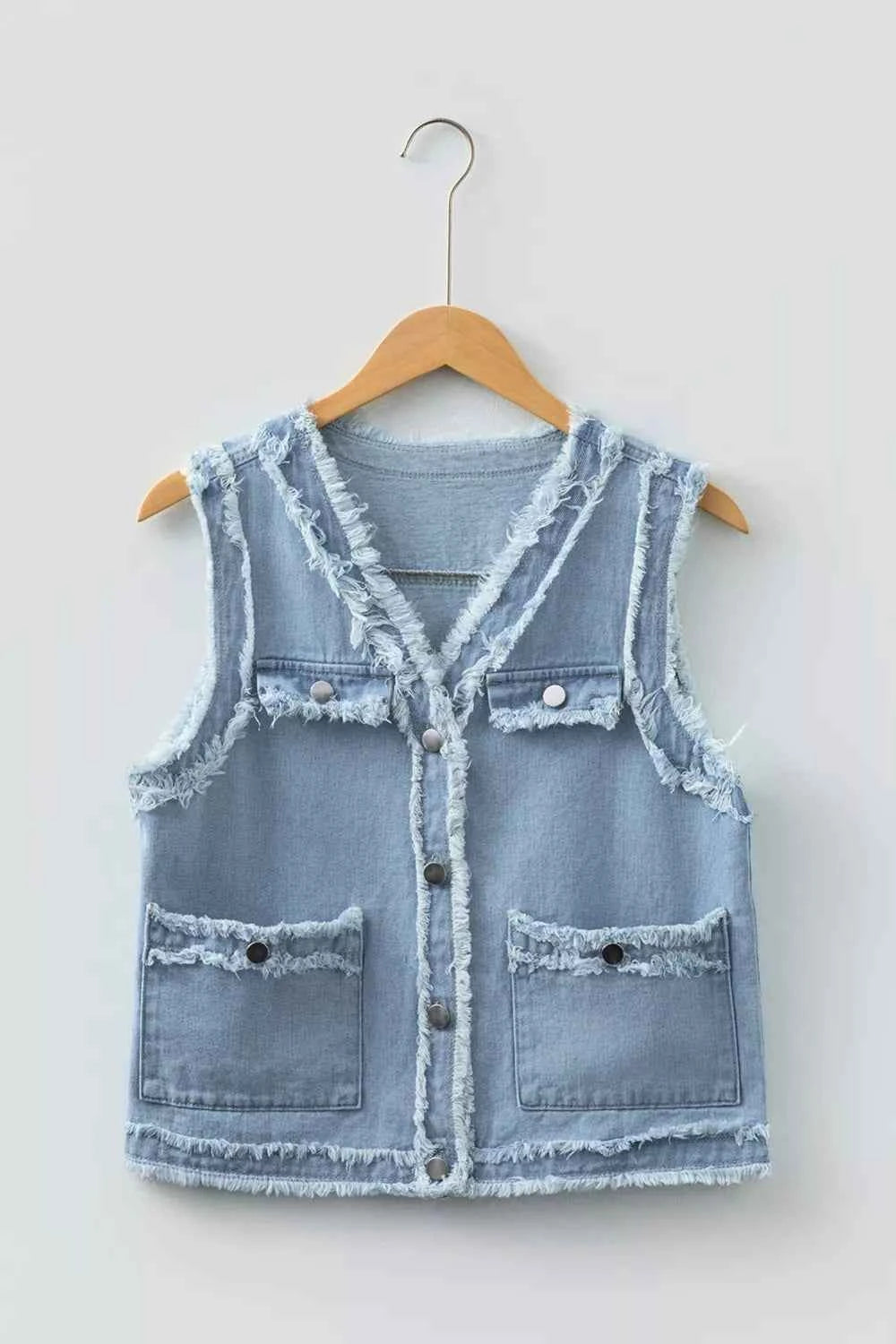 Frayed Edge Flap Pockets Denim Vest Jacket d83bc5fd-f658-4f0b-90c1-d28326c0a638-Max-Origin