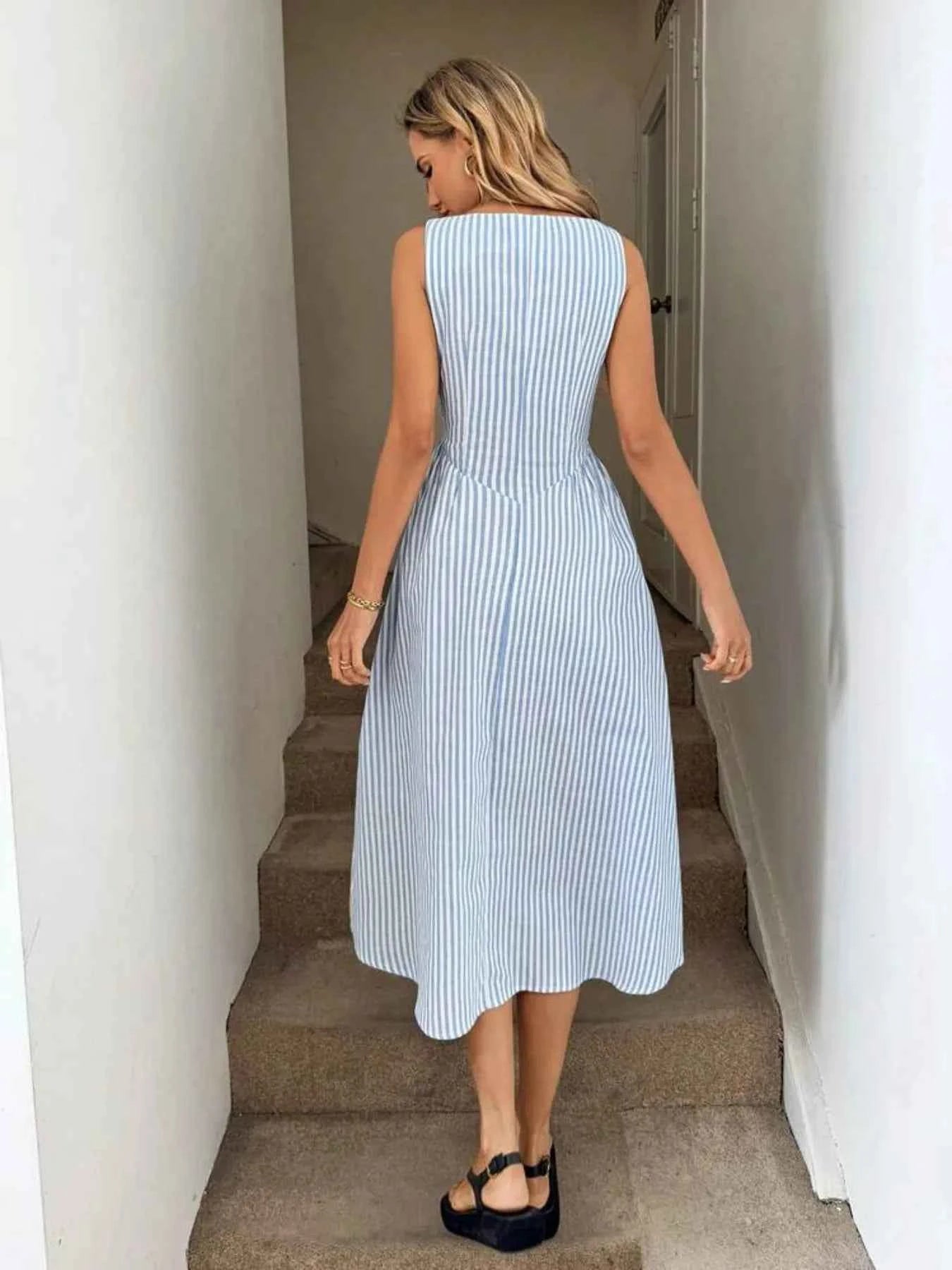 Sleeveless Striped Midi Dress d85c441c-896f-4699-92f9-0816ee78709b-Max-Origin