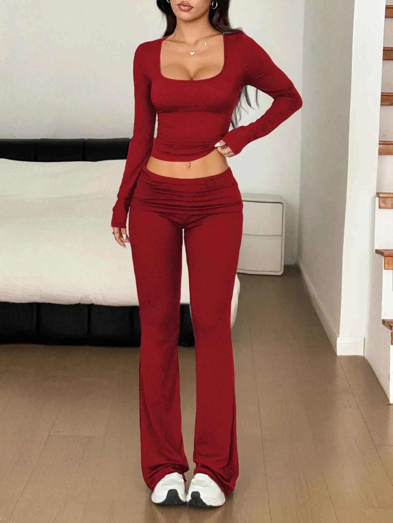 Long Sleeve Crop Top and Bootcut Pants Set d86cfc62-6af6-4473-bbf8-d23709f508b5-Max-Origin
