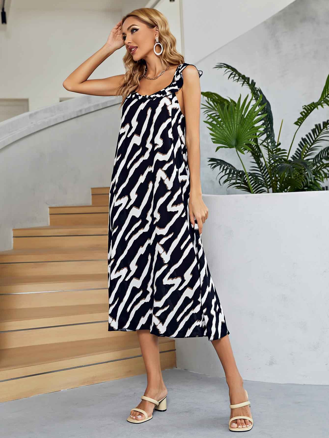 Two-Tone Low Back Midi Dress d89d969cb71943dc98f975d2157aeed4-Max