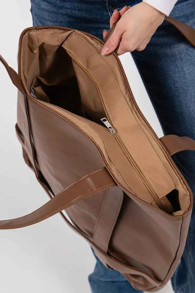 Fame Hat Carrier Tote Bag d8bae75815054c8099cd218ce9fda01c-Max-Origin