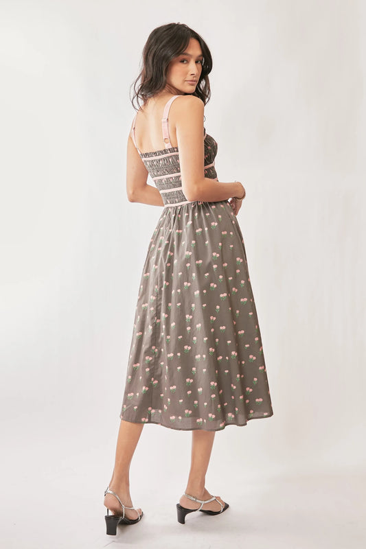 Contrast Velvet Tape Smocking Bodice Midi Dress d8ce6ac648a54779bda0ef93b632a3d5-Max-Origin