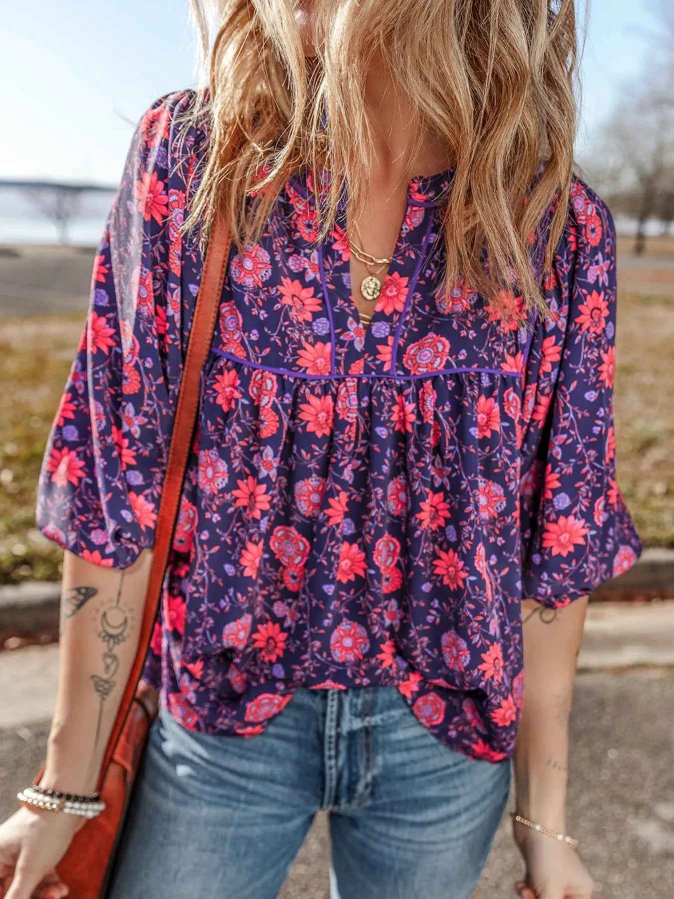 Floral Half Sleeve Split Neck Blouse Top d8fa4e0d20df4278817e867e7ef55350-Max-Origin