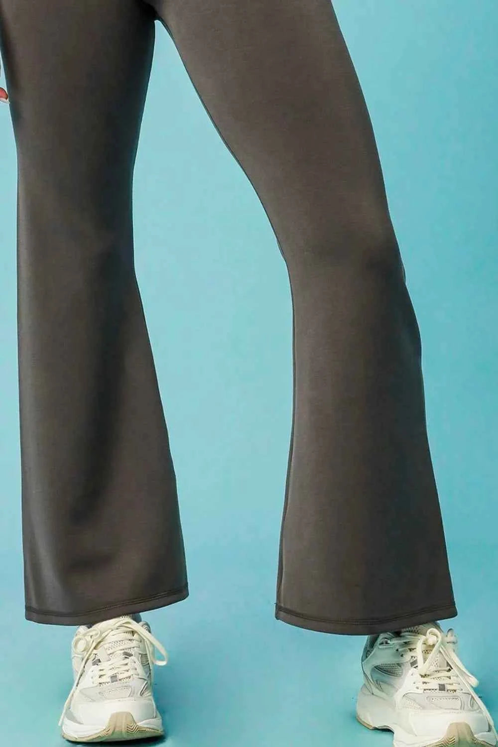 Umgee High-Waisted Flare Leggings d93392f8-bd04-4072-9772-960f872df8a3-Max-Origin